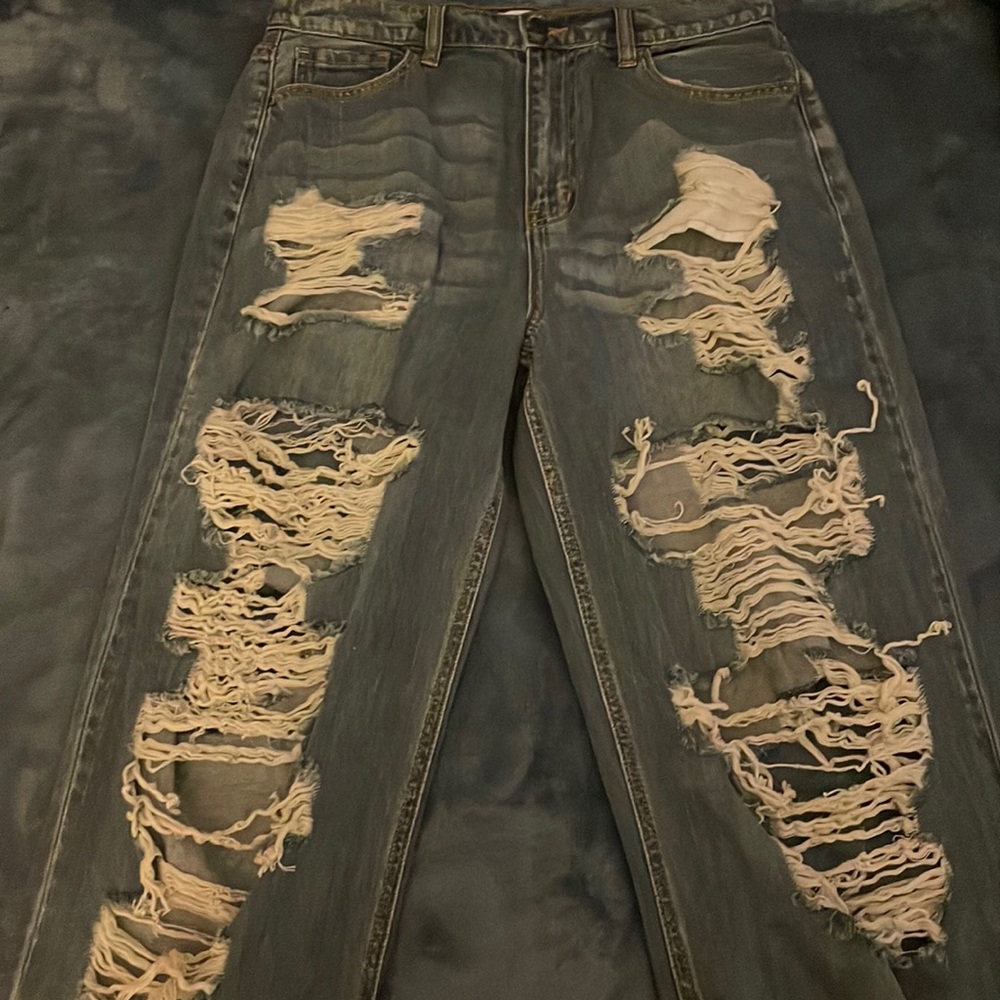 Ripped jeans